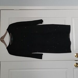 Gabby Skye Sweater Dress In Black w Cream Spots